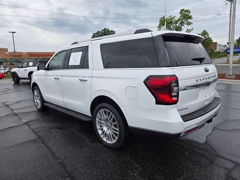 Used 2024 Ford Expedition Max Limited AWD/4WD image 5