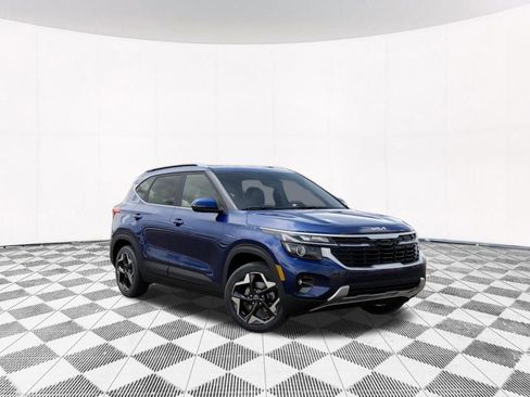 New 2026 Kia Seltos EX FWD image 11