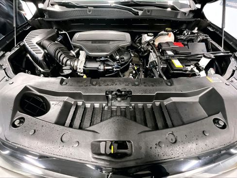 Used 2025 Chevrolet Blazer RS w/ Driver Confidence II Package image 29