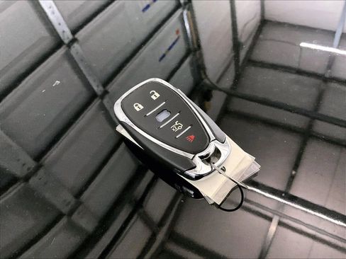 Used 2022 Chevrolet Malibu LS image 9