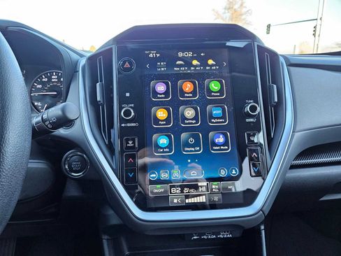 Used 2024 Subaru Crosstrek 2.0i Premium image 30