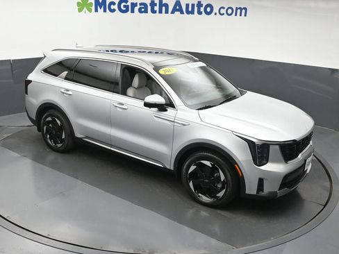 Used 2025 Kia Sorento SX Prestige AWD/4WD image 3