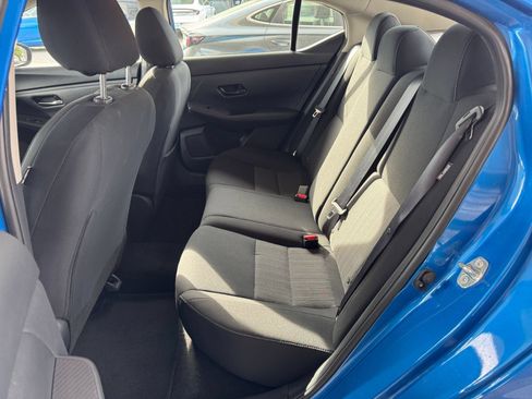 Used 2025 Nissan Sentra SV FWD image 24
