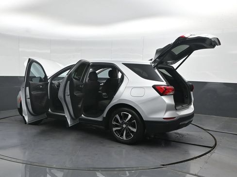 Used 2022 Chevrolet Equinox LT FWD image 57