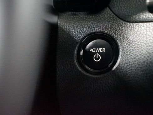 Certified 2025 Toyota Camry SE image 24