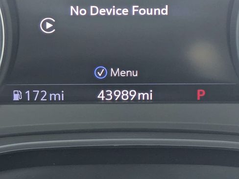 Used 2022 Cadillac XT5 Premium Luxury w/ Technology Package FWD image 33