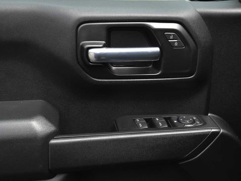 Used 2021 Chevrolet Silverado 1500 Custom Trail Boss w/ Safety Confidence Package AWD/4WD image 22