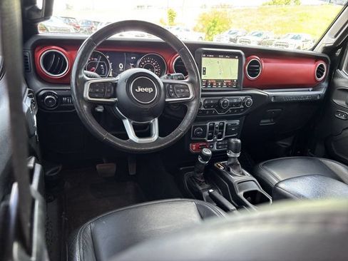 Used 2019 Jeep Wrangler Unlimited Rubicon AWD/4WD image 17