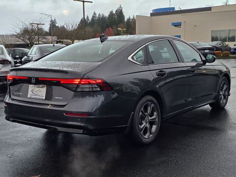 New 2025 Honda Accord EX-L image 24