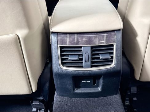 Used 2017 Lexus GS 350 image 32