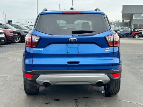 Used 2018 Ford Escape SE image 6