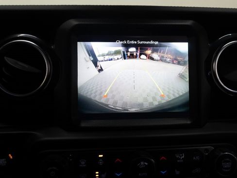 Used 2023 Jeep Wrangler Unlimited Rubicon 392 w/ Trailer Tow Package image 33