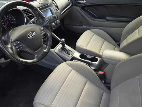 Used 2014 Kia Forte Koup EX FWD image 10