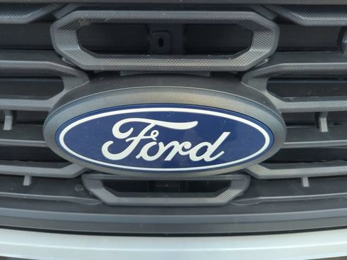 Used 2024 Ford F150 XL w/ Equipment Group 103A High AWD/4WD image 5