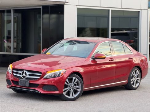 Used 2018 Mercedes-Benz C 300 Sedan image 6