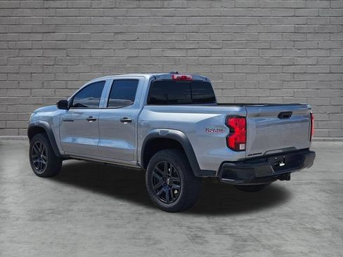 Used 2024 Chevrolet Colorado Trail Boss w/ Advanced Trailering Package AWD/4WD image 3