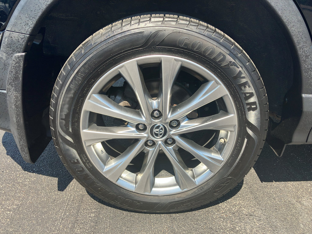 Used 2017 Toyota RAV4 Limited w/ Protection Package AWD/4WD image 9