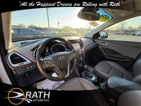 Used 2019 Hyundai Santa Fe XL image 13