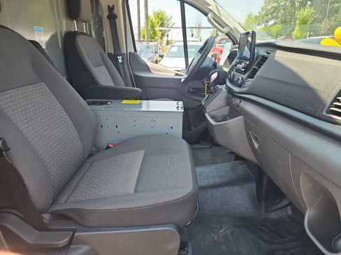 Used 2021 Ford Transit 150 Low Roof RWD image 23