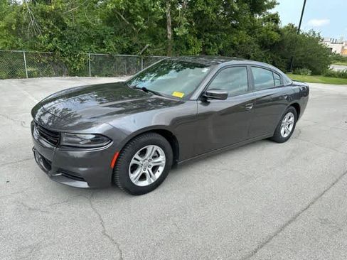 Certified 2021 Dodge Charger SXT w/ Leather Interior Group RWD image 12