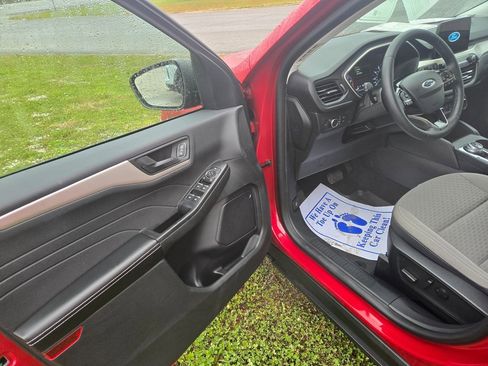 Used 2022 Ford Escape SE w/ Convenience Package image 6