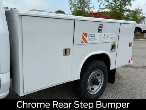 New 2025 Ford F250 XL w/ XL Chrome Package image 37