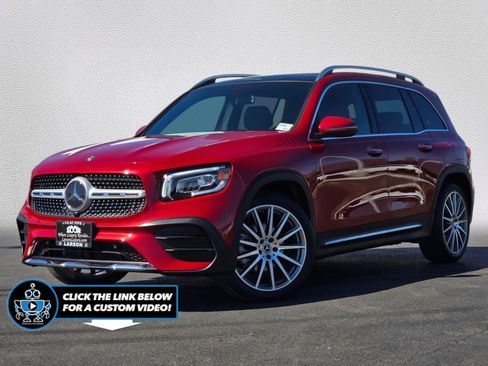 Used 2022 Mercedes-Benz GLB 250 4MATIC image 1