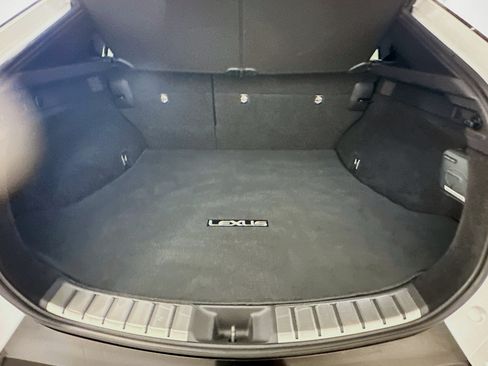 Used 2023 Lexus RZ 450e Premium w/ Technology Package AWD/4WD image 29