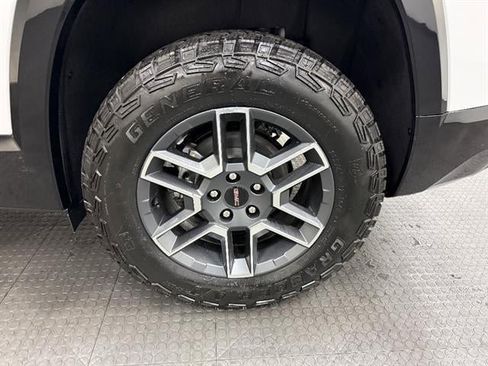 New 2026 GMC Terrain AT4 AWD/4WD image 11