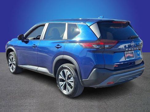 Used 2023 Nissan Rogue SV image 6