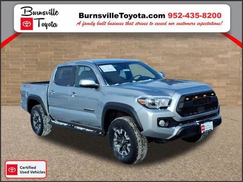Certified 2023 Toyota Tacoma TRD Off-Road image 1