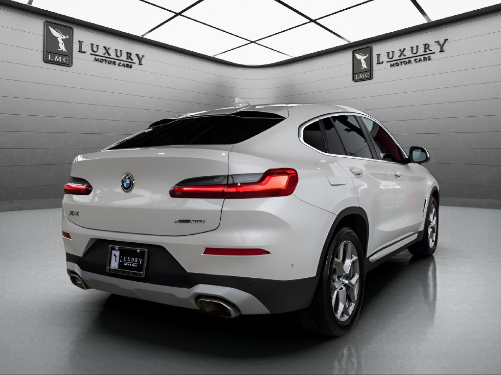 Used 2024 BMW X4 xDrive30i AWD/4WD image 8