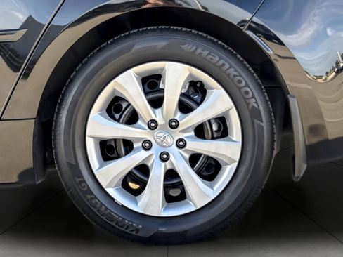 Certified 2023 Toyota Corolla LE image 23