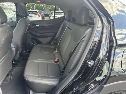 Certified 2022 Buick Encore GX Essence w/ Advanced Technology Package AWD/4WD image 24
