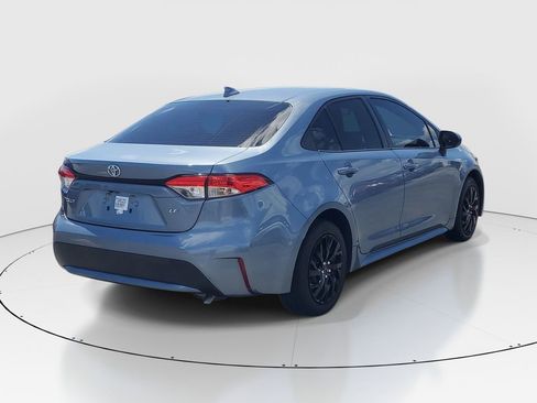Used 2021 Toyota Corolla LE FWD image 7