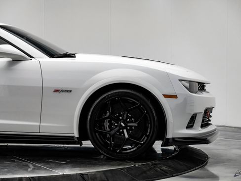 Used 2015 Chevrolet Camaro Z/28 image 18