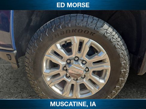 Used 2020 GMC Sierra 2500 Denali w/ Denali Ultimate Package AWD/4WD image 9