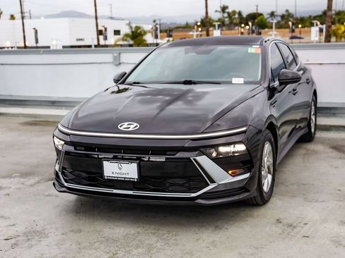 Used 2026 Hyundai Sonata SE FWD image 4