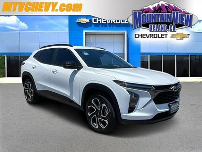 Used 2025 Chevrolet Trax RS w/ Sunroof Package