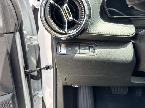 Used 2025 Chevrolet Equinox LT image 20