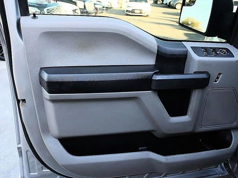Used 2020 Ford F150 XL w/ Equipment Group 101A Mid RWD image 13