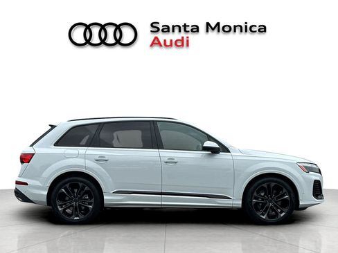 New 2026 Audi Q7 3.0T Premium Plus AWD/4WD image 8
