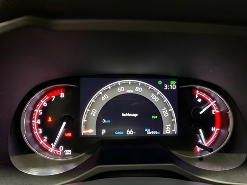 Used 2022 Toyota RAV4 Limited AWD/4WD image 16