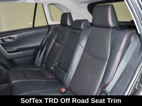 Used 2020 Toyota RAV4 TRD Off-Road w/ TRD Off-Road Weather Package AWD/4WD image 30