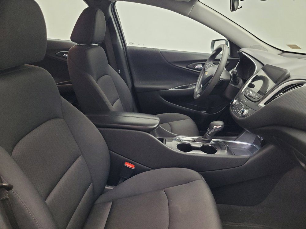 Used 2023 Chevrolet Malibu LT FWD image 21
