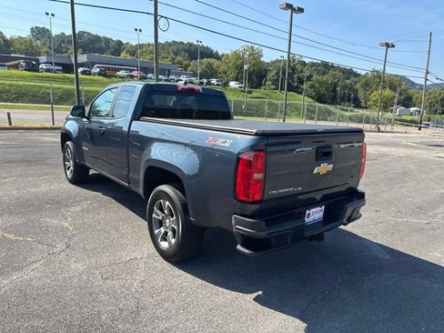 Used 2019 Chevrolet Colorado Z71 AWD/4WD image 6