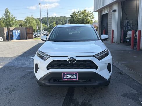 Used 2024 Toyota RAV4 LE FWD image 2
