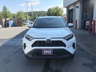 Used 2024 Toyota RAV4 LE FWD video 2