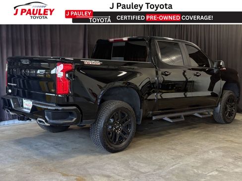 Used 2025 Chevrolet Silverado 1500 LT Trail Boss w/ Convenience Package II image 30