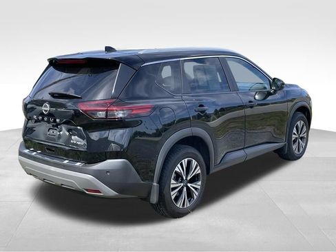 Certified 2023 Nissan Rogue SV w/ SV Premium B Package AWD/4WD image 4